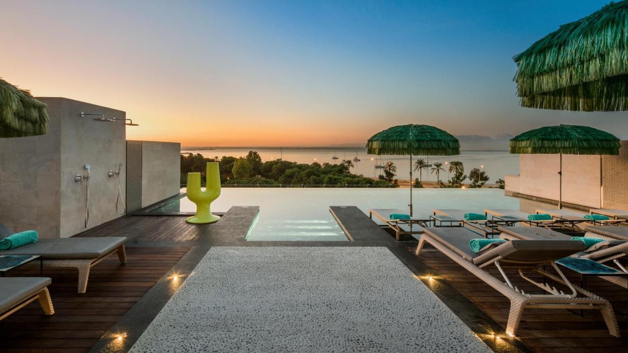 El Llorenc Parc De La Mar - Adults Only Palma de Mallorca Exterior photo The hotel's rooftop pool
