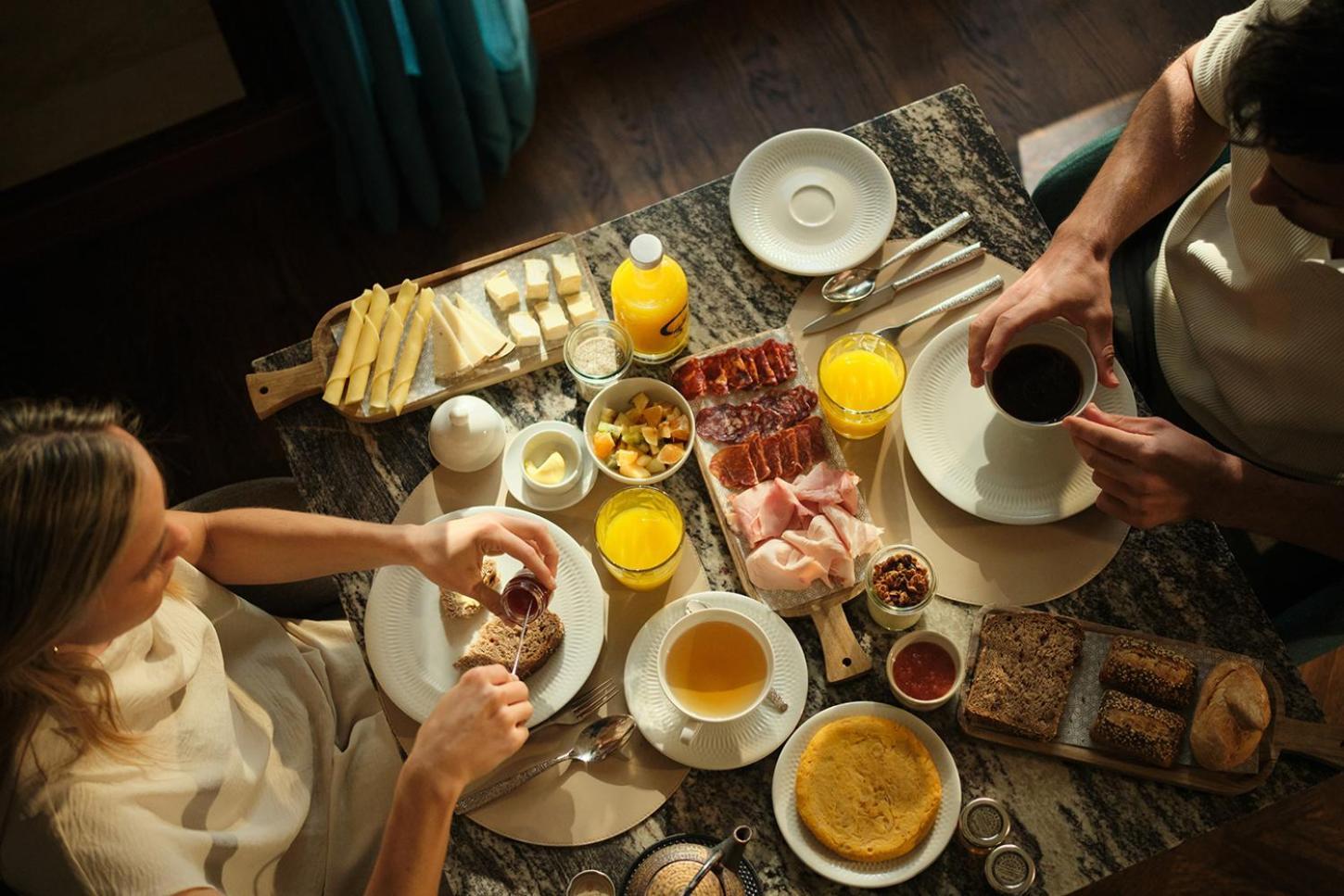 El Llorenc Parc De La Mar - Adults Only Palma de Mallorca Exterior photo A typical breakfast