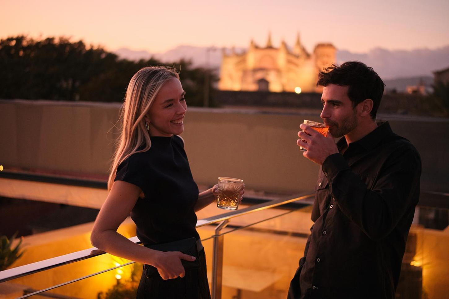 El Llorenc Parc De La Mar - Adults Only Palma de Mallorca Exterior photo A couple drinking cognac