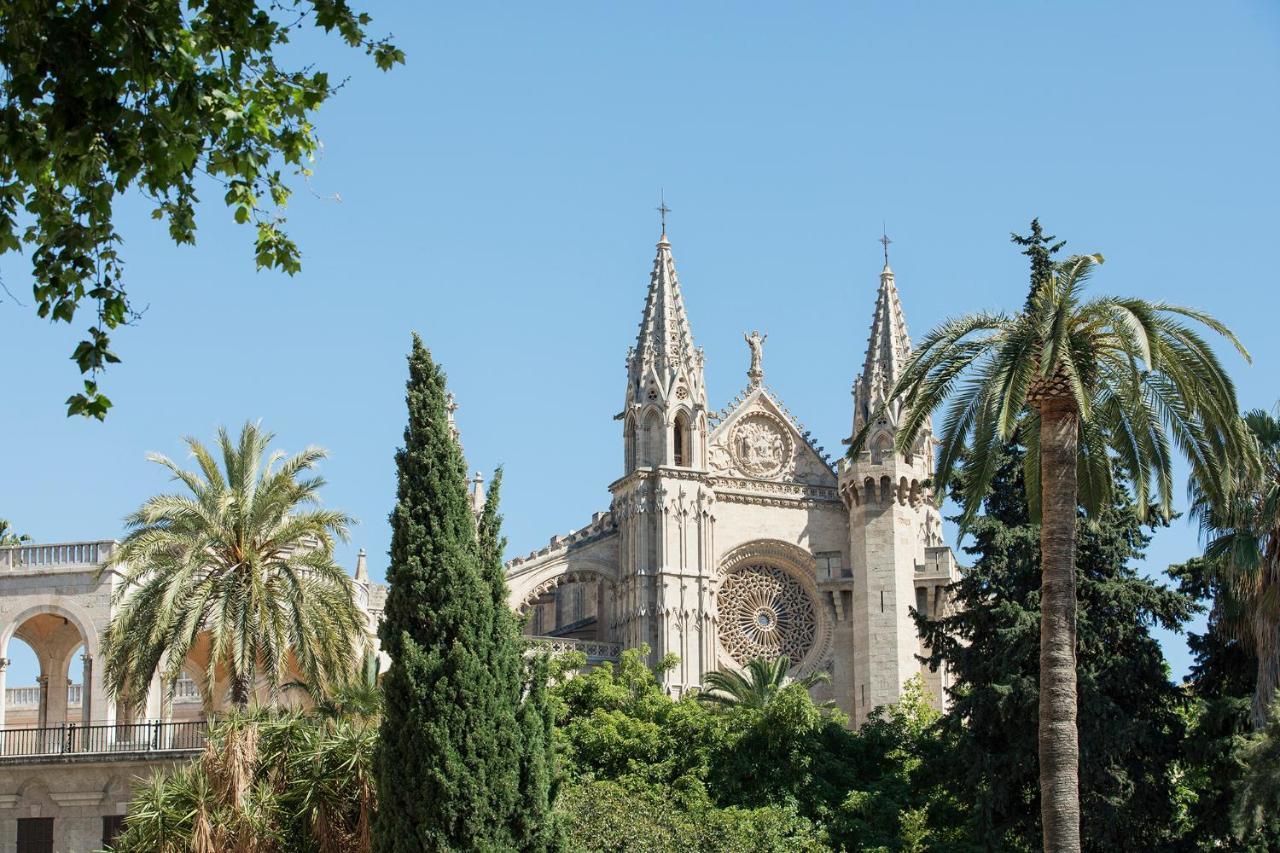 El Llorenc Parc De La Mar - Adults Only Palma de Mallorca Exterior photo The cathedral of Palma