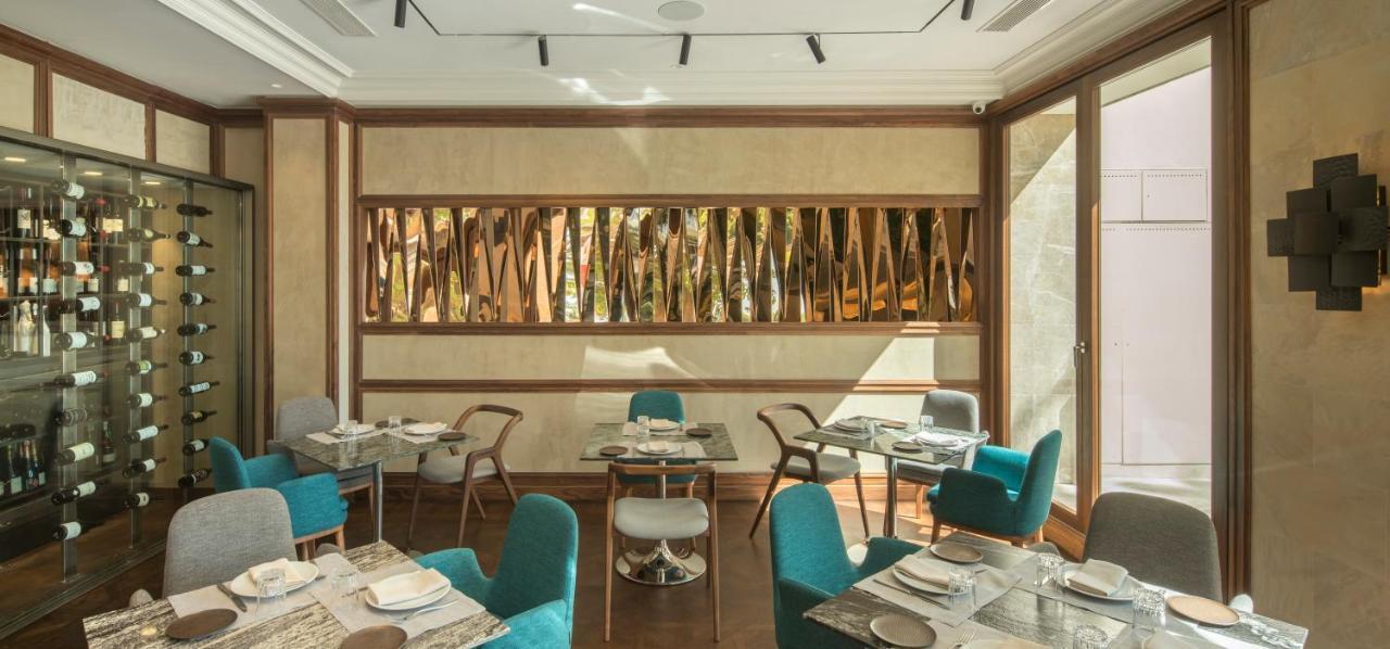 El Llorenc Parc De La Mar - Adults Only Palma de Mallorca Exterior photo The restaurant